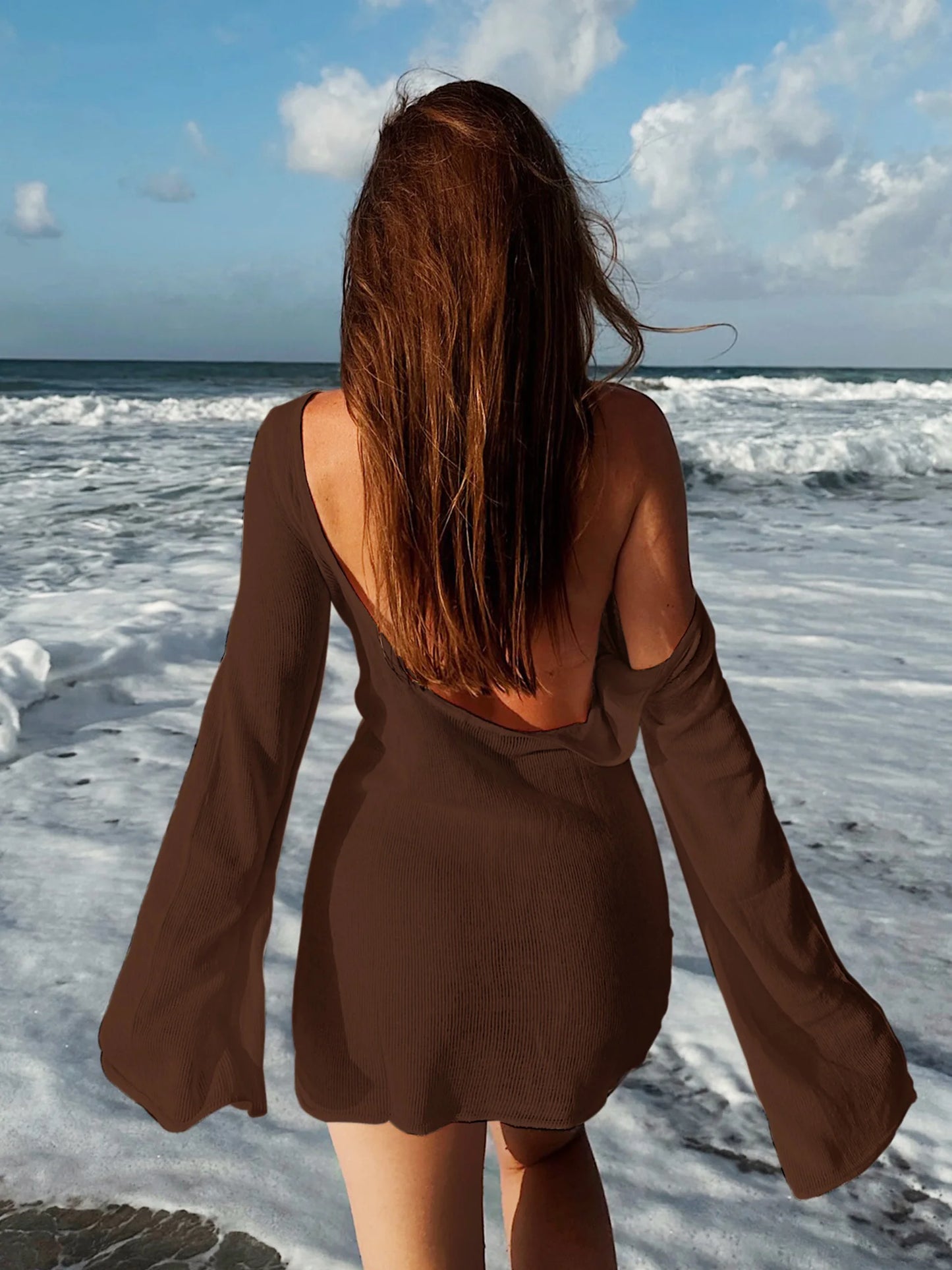 Robe de plage en tricot transparent pour femmes, dos nu, manches cloche, couleur unie, coverups de bain, élégante, col rond, mini, été, 2025, K98