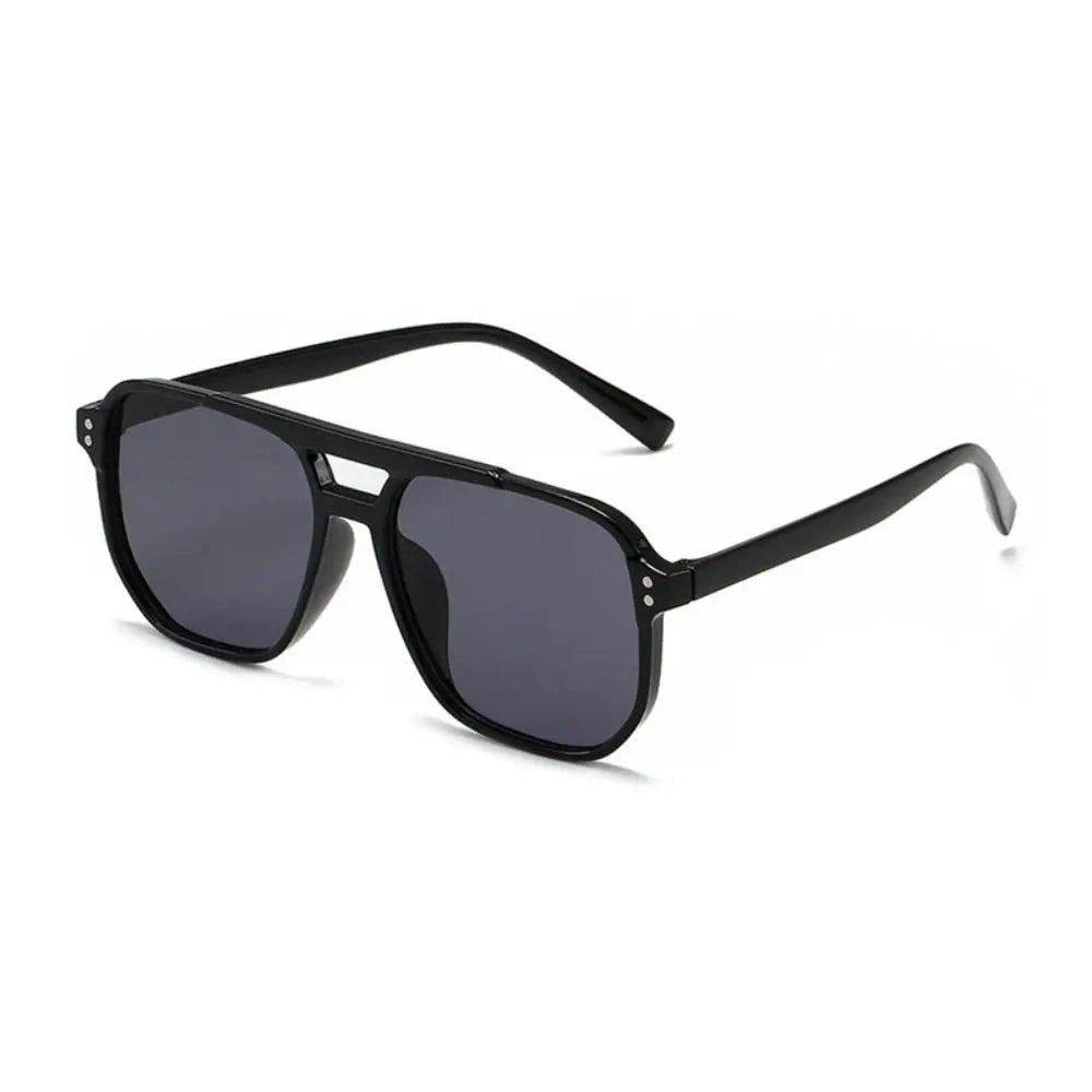 Gafas de sol cuadradas punk con protección UV, protección ocular para la playa, gafas negras, accesorios de viaje, gafas de sol retro para mujeres y hombres