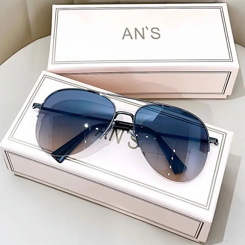 Gafas de sol degradadas de moda para hombre, gafas de sol de piloto de montura grande, diseño antirreflejos, gafas de sol para hombre UV400 (sin caja)