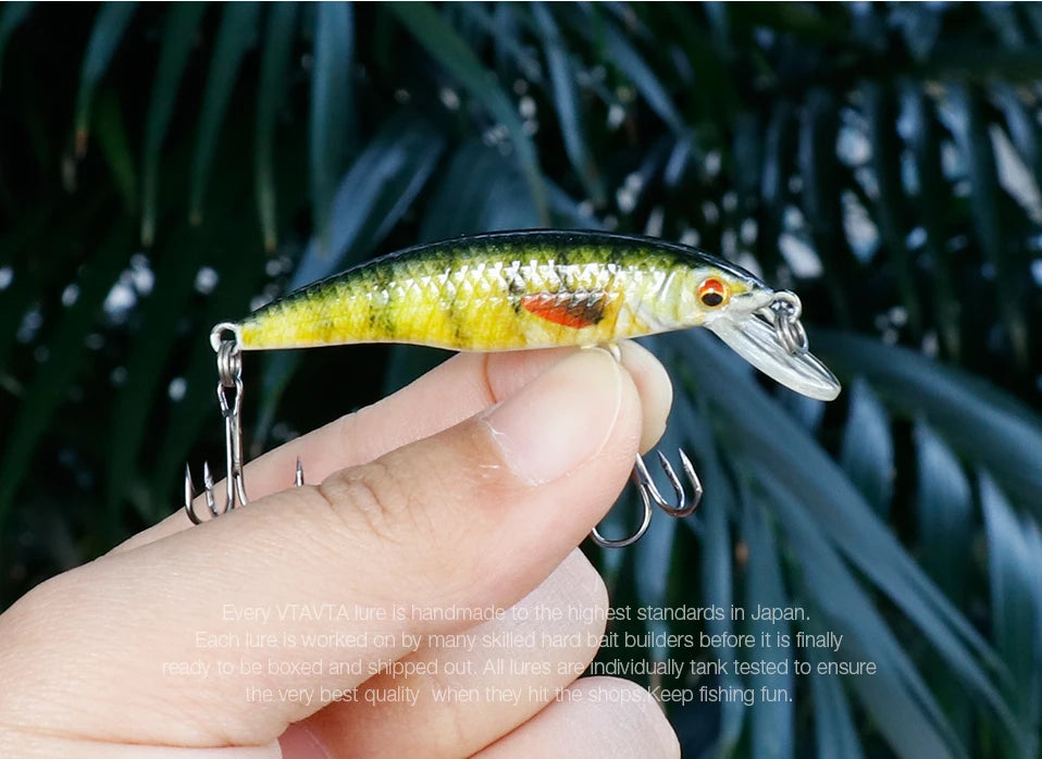 VTAVTA 5 pièces 5 cm 7 cm 9 cm Kit de leurre de pêche bionique appâts méné ensemble flottant manivelle Wobblers pour brochet attirail Kit d'appâts artificiels