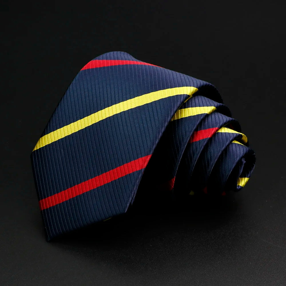 Nueva corbata clásica de rayas para hombre de 7 cm, jacquard, roja, azul, verde, corbata para uso diario, vestido de fiesta de boda, accesorios, regalo para hombre