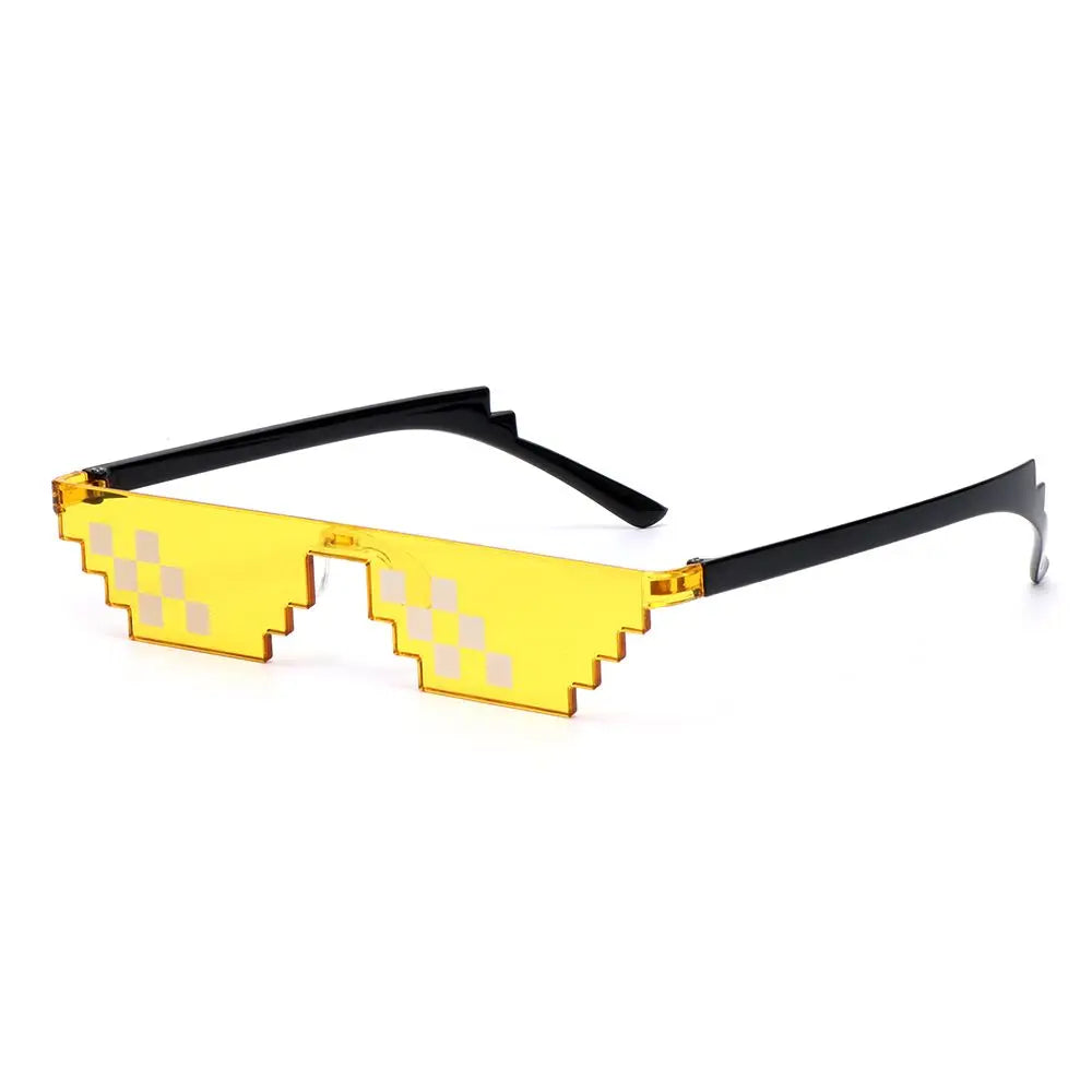 Lunettes de soleil mosaïque pixel rétro — gamer, robot, cosplay, anniversaire, nouveau design