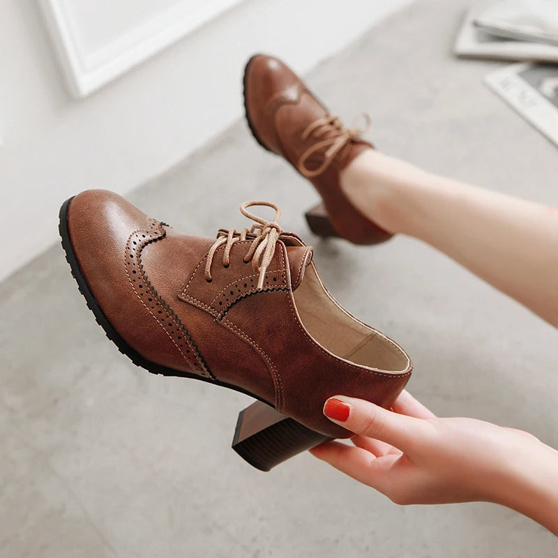 2025 otoño mujer zapatos Oxford con cordones Vintage punta redonda botines de mujer estilo inglés tacones altos señora zapato mujer 42 43