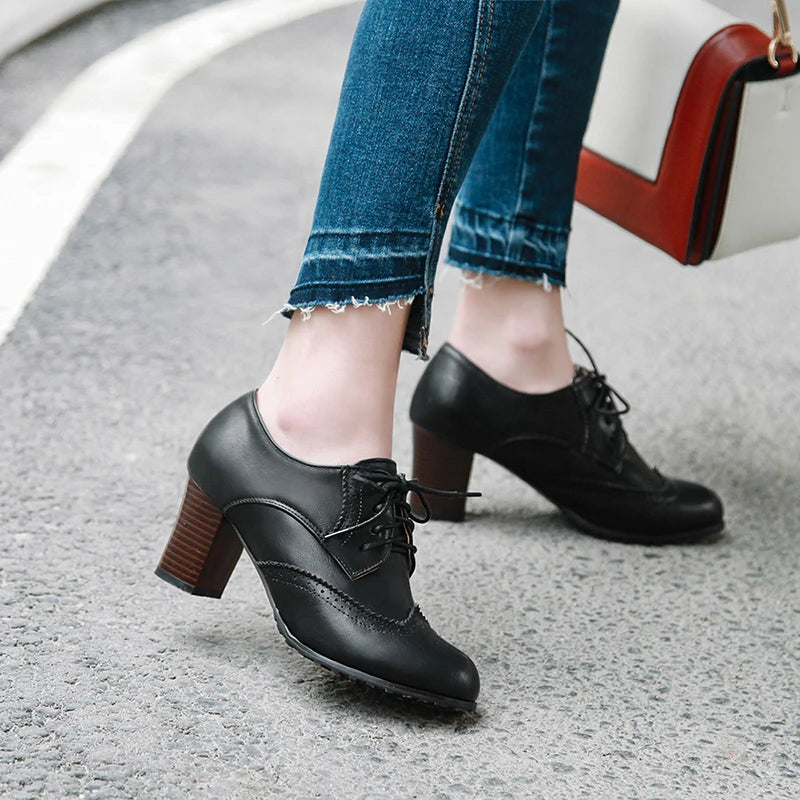 2025 otoño mujer zapatos Oxford con cordones Vintage punta redonda botines de mujer estilo inglés tacones altos señora zapato mujer 42 43