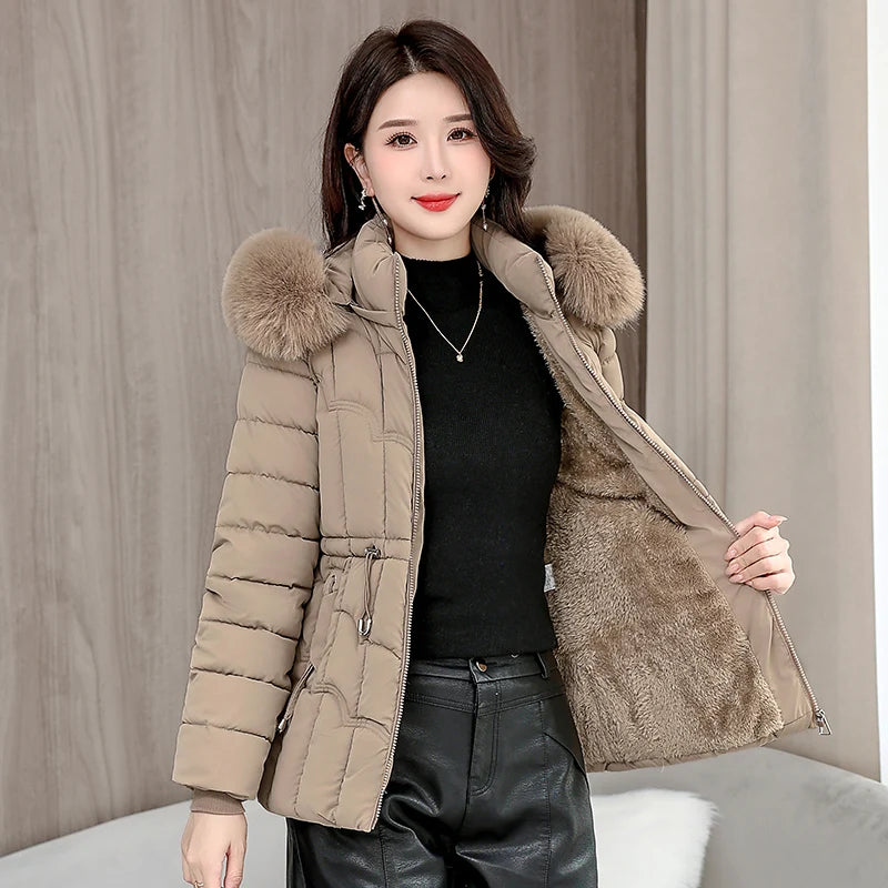 Winter 2025 new down jacket women Parkas fashion high quality warm cotton padded coat ladies short hooded overcoat tops