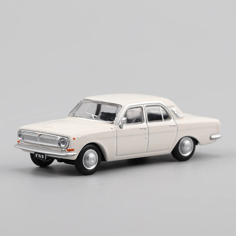 Perka – modelo de coche de aleación GAZ-24 Volga, escala 1:64, adorno, exhibición de recuerdos, colección, regalo de pasatiempo