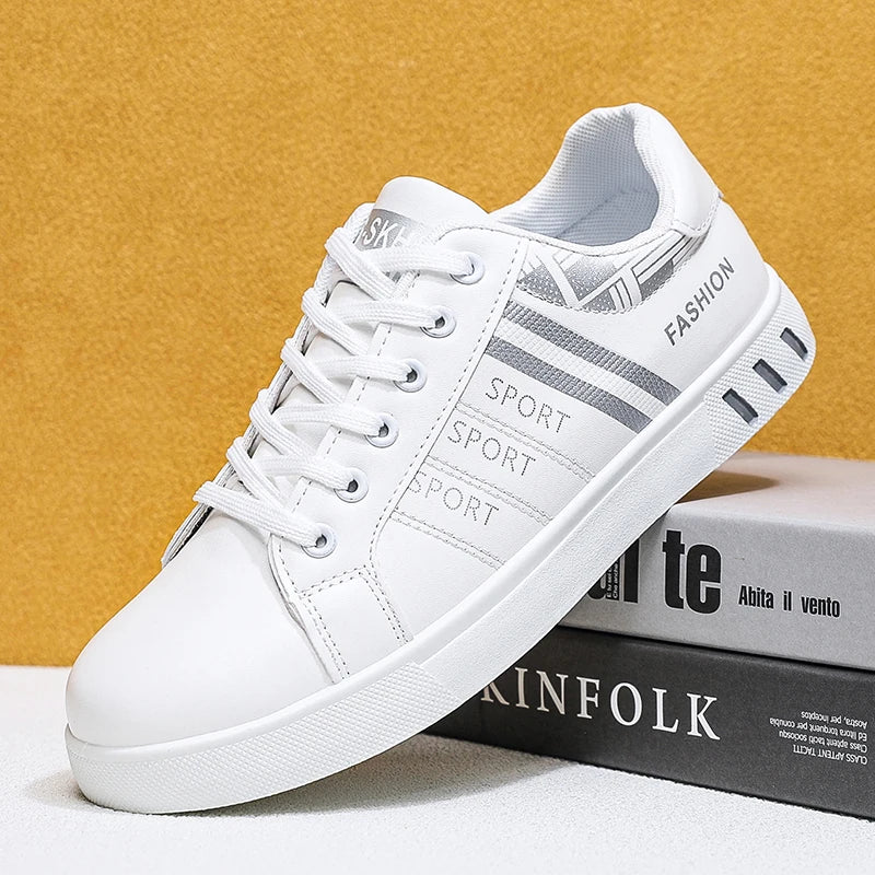 Zapatos de hombre primavera, zapatos clásicos nuevos, zapatos de hombre de moda, versátiles, de talla grande, zapatos blancos, zapatillas de suela gruesa, zapatillas casual