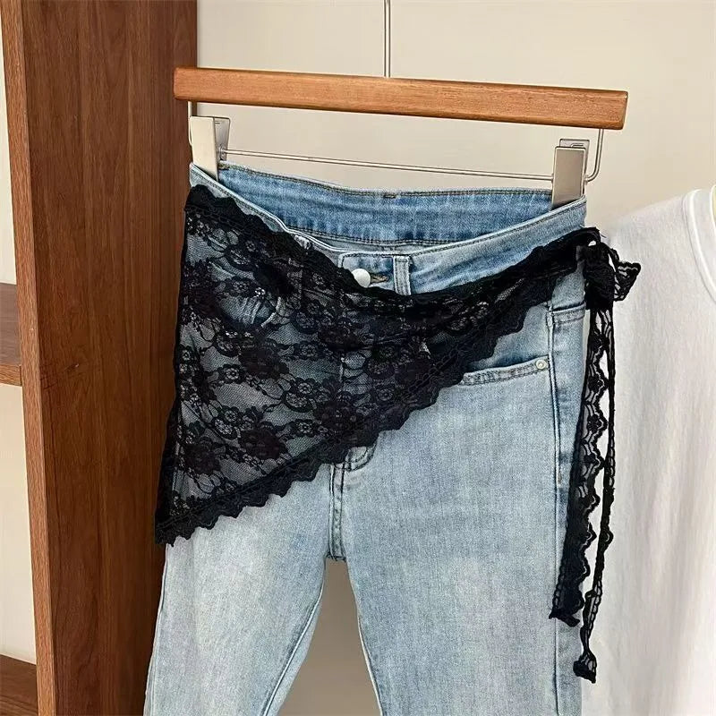 Minifalda de encaje triangular para mujer, media falda apilada estilo coreano, delantal pequeño, cortina de cadera, gasa suave, de moda
