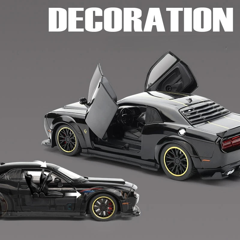 Modelo de coche de aleación Dodge Challenger Hellcat SRT 1:32 con sonido y luz, vehículo de juguete de metal con retrofricción, regalo para niño, colección en miniatura
