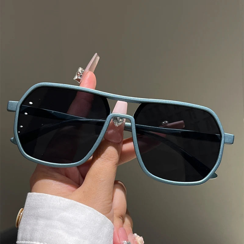 Lunettes de soleil à jante irrégulière homme 2025 — vintage, double pont, miroir, mode, femmes