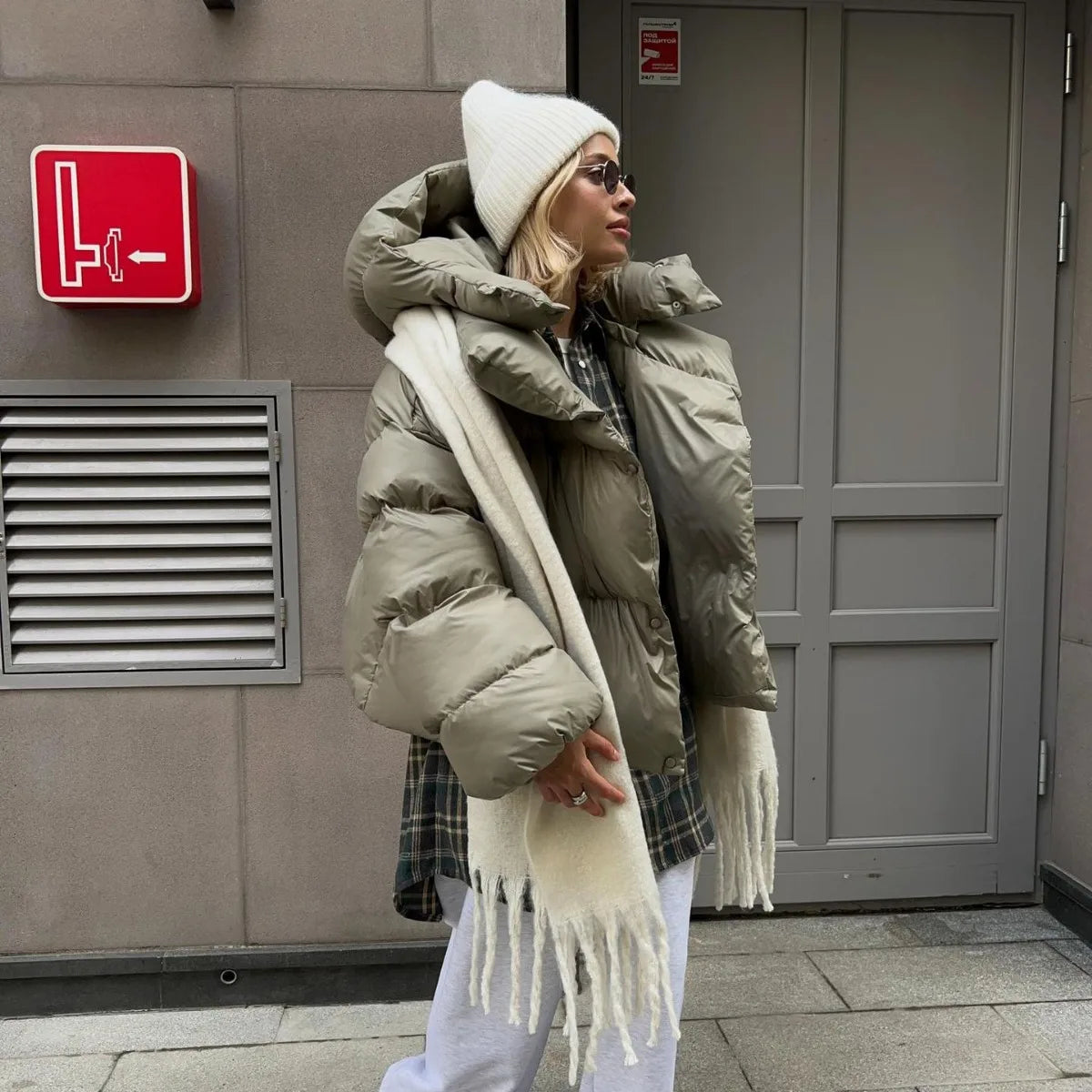 Women Autumn Winter Warm Thick Coat Long Sleeve Parkas Women Street Fashion Hoodies Women Cotton Padded Jacket 2025