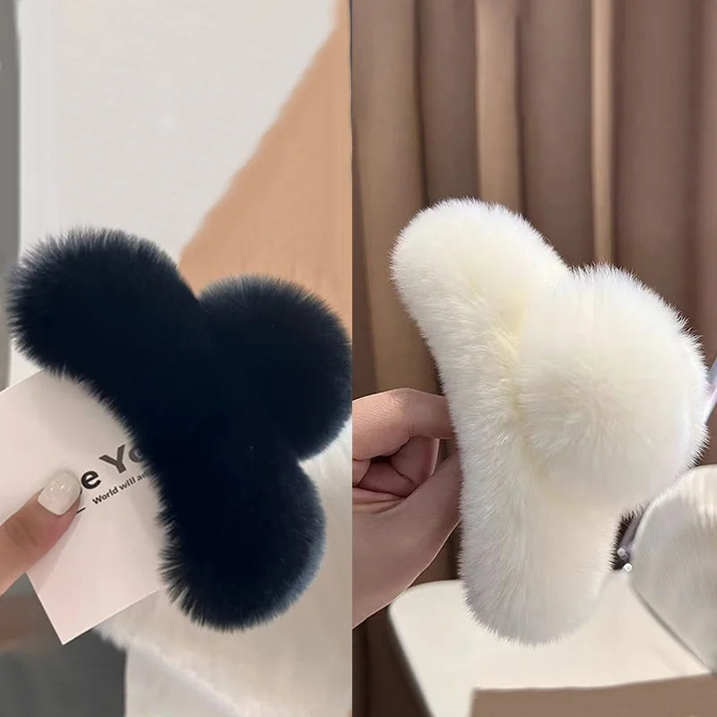 Grande pince en peluche avec une sensation haut de gamme, pince à cheveux poilue d'automne et d'hiver, tempérament féminin et coiffure, 1/2 pièces
