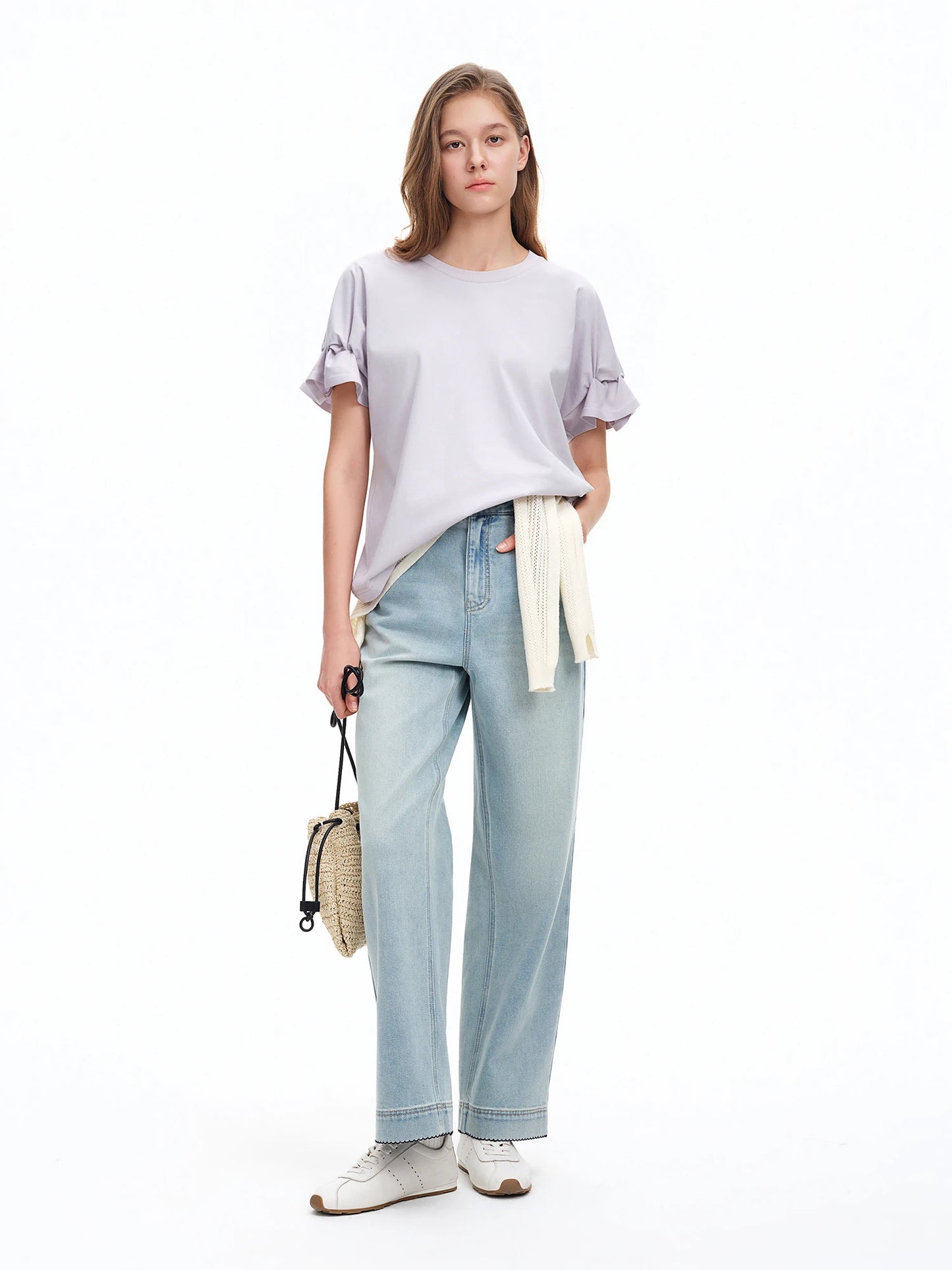 T-shirt femme en coton 2026 avec détail plissé — décontracté, confortable, quotidien, sorties estivales