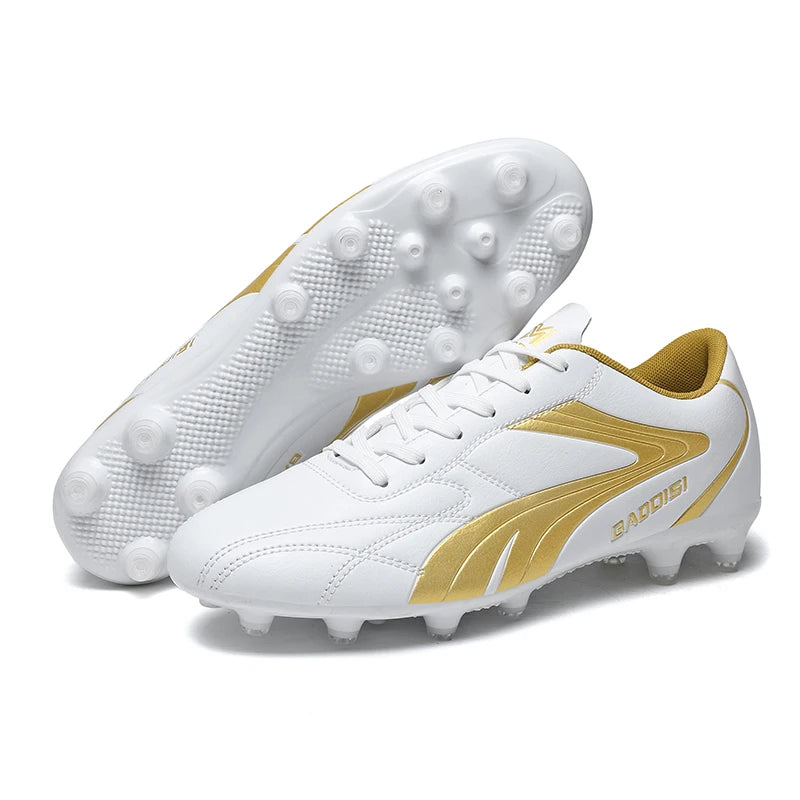 Chaussures de Football FG Homme Cuir Verni Basses Ultra-légères — Crampons Longs, Professionnel EU 31–48