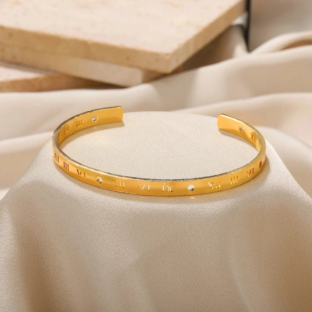 Exquisite Classic Bump Pattern Opening Bracelets for Women, Gold Color Stainless Steel Cuff Hand Ornament Gift
