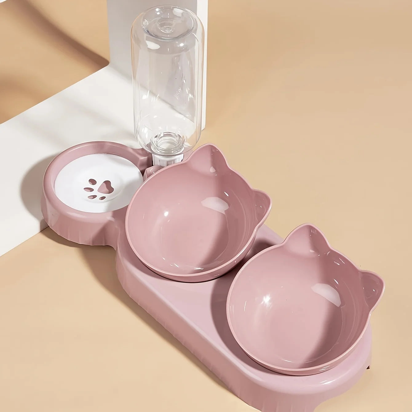 Ensemble de bols à eau et à nourriture pour animaux de compagnie avec mangeoire, conception d'oreille inclinée, bouteille d'eau par gravité pour la protection du cou, 3 en 1