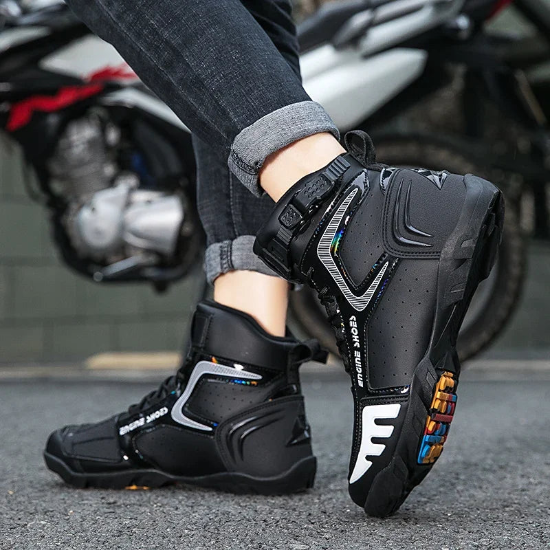 Bottes Moto Homme Mi-Mollet Respirantes — Nouvelle Collection 2024