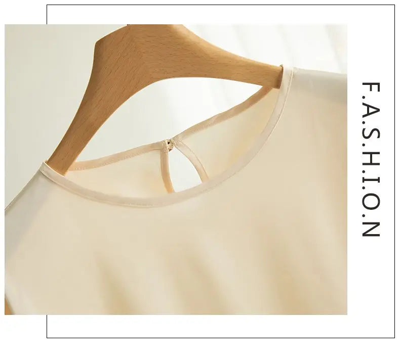 Nouveauté 2026 – T-shirt basique en satin de soie à manches courtes pour femme, col rond, coupe décontractée et légère, chemisier ample pour femme