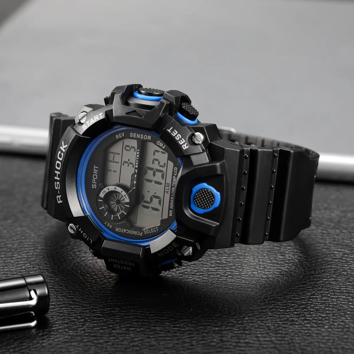 Reloj de pulsera deportivo electrónico de moda para hombre, esfera grande multifuncional impermeable, alarma luminosa, reloj militar para niños y hombres
