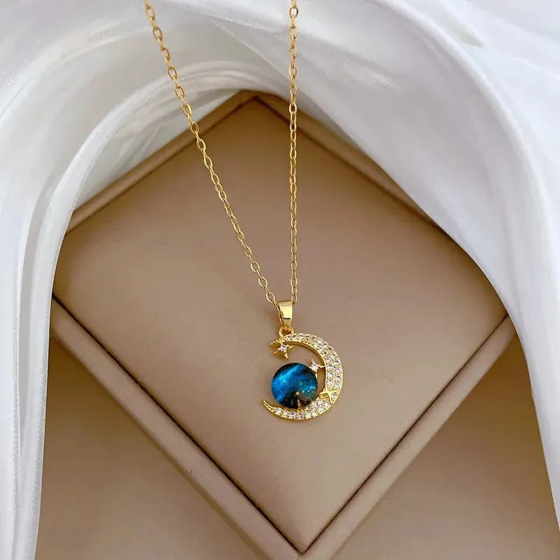 Collier planète ciel étoilé — étoile et lune, chaîne de clavicule polyvalente, acier inoxydable, femme