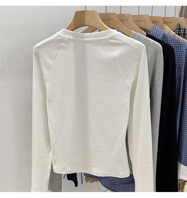 T-shirt basique ajusté à col en V et manches longues pour femme, style coréen, polyvalent, simple, couche de base, décontracté, collection 2026