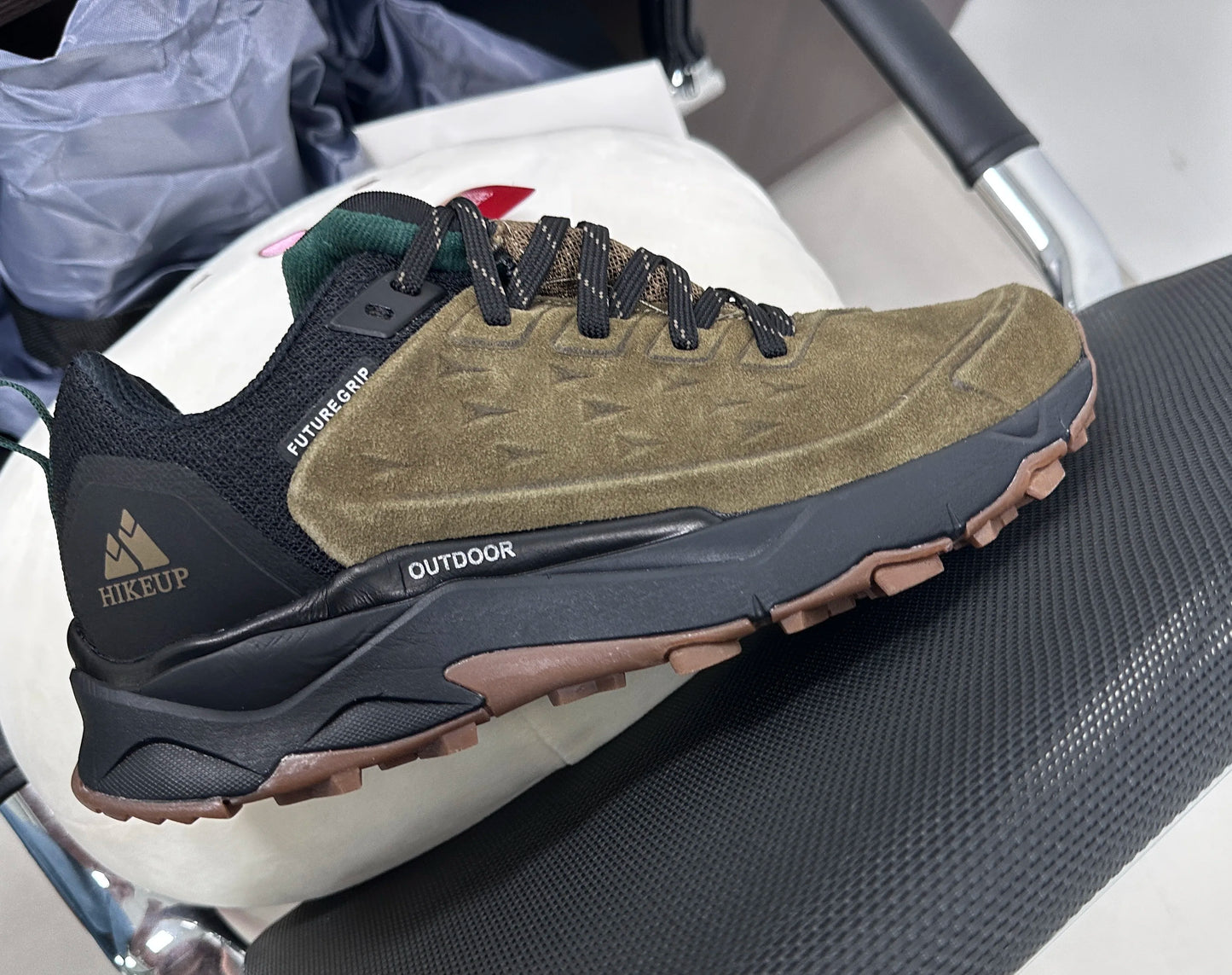 HIKEUP chaussures de randonnée pour hommes Sports de plein air Camping chasse marche chaussure daim cuir véritable respirant Sneaker antidérapant