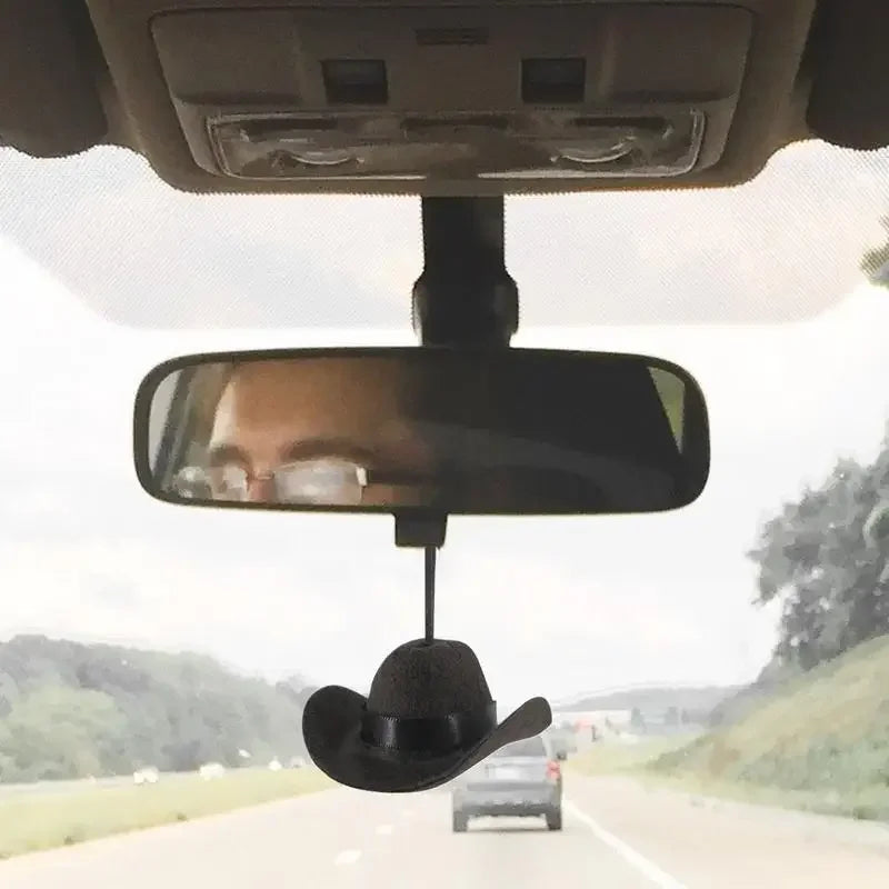 Chapeau de Cowboy mignon, ornement de voiture, pendentif en tissu, accessoire intérieur amusant pour voyage sur route pour femmes et hommes