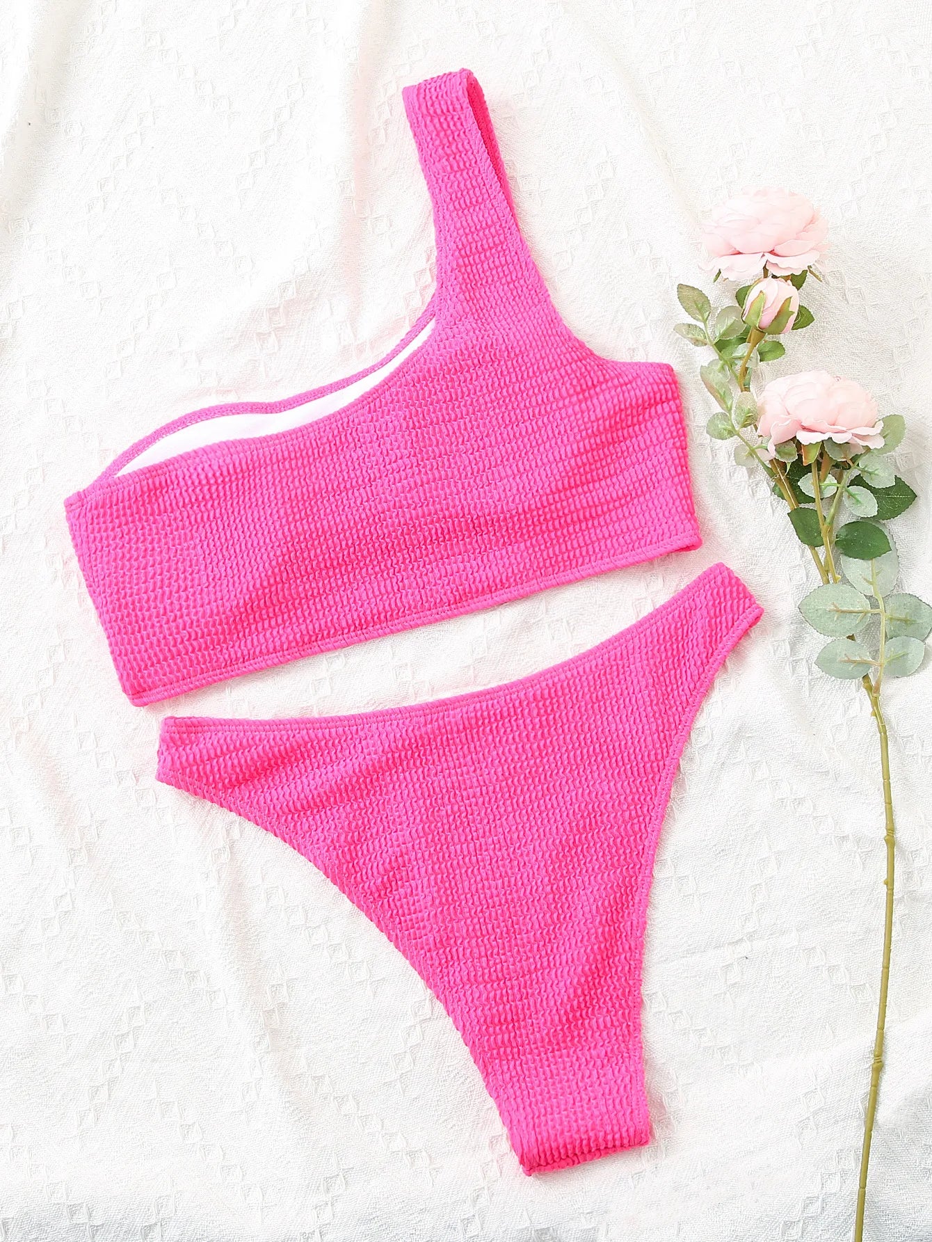 Une épaule Bikini texturé maillots de bain coupe haute maillot de bain solide maillot de bain femmes brésilien 2025 mode