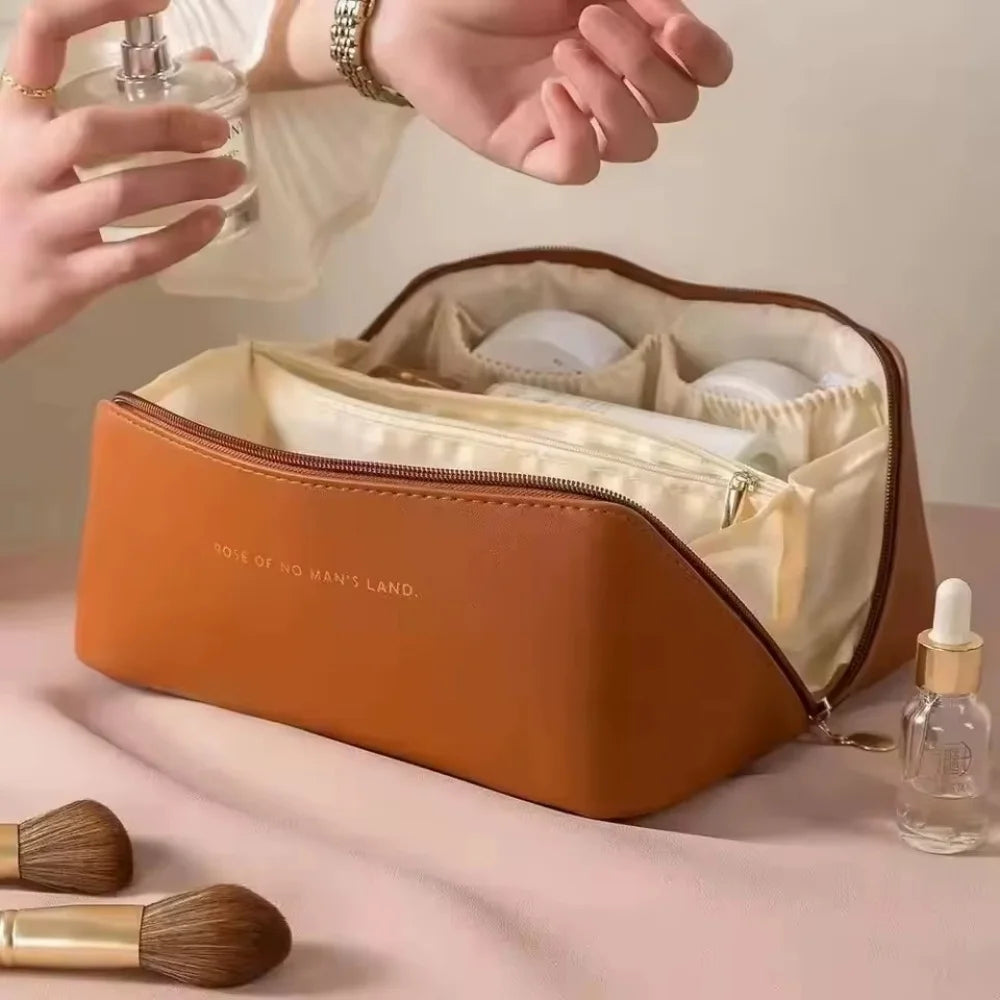 Portable Travel Cosmetic Storage Bag, Large Capacity Makeup Bag, Waterproof, Beauty and Skincare, Beauty Pillow, Toiletries Handbag