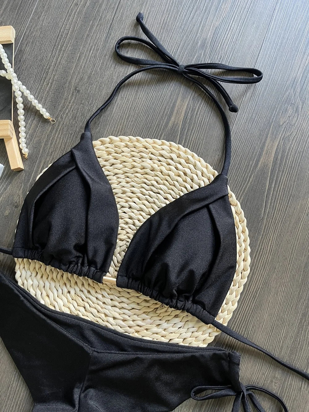 2025 nouveau Triangle Sexy maillot de bain pour femmes Bikinis brésiliens licou maillots de bain Push Up maillot de bain chaîne en métal plage Bikini ensemble