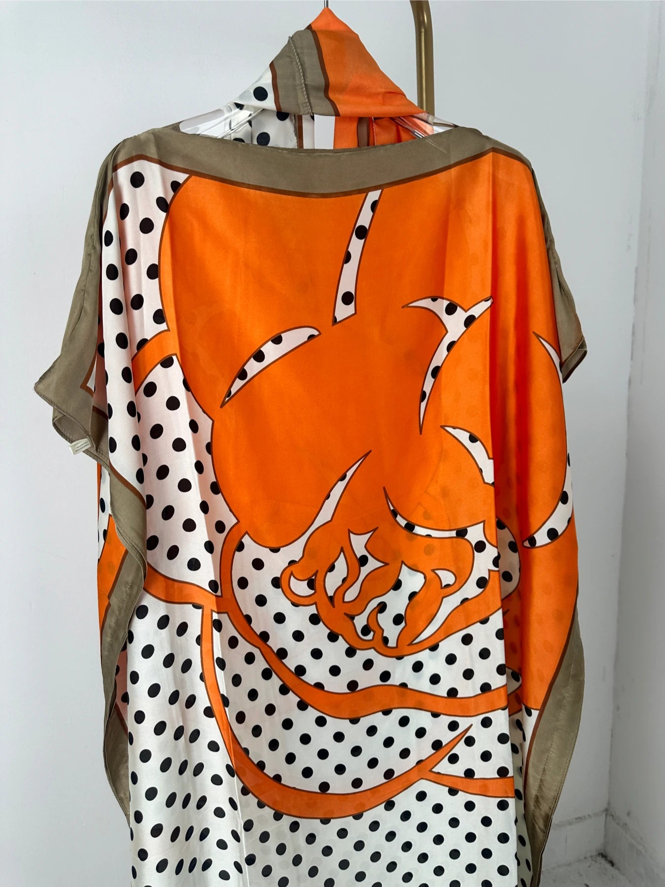 Robe caftan à col rond, robe ample à manches chauve-souris à la mode avec écharpe, vêtements pour femmes