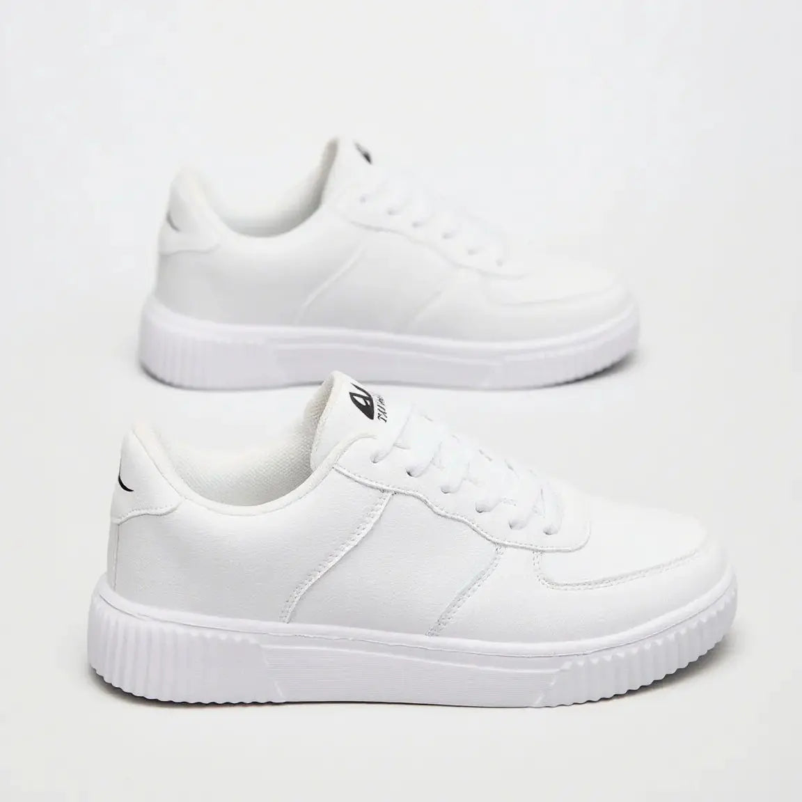 Baskets en Cuir Blanc Homme — Mode Respirant & Confort Quotidien