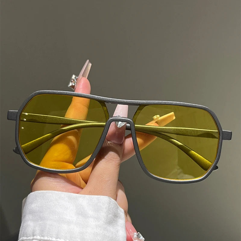 Lunettes de soleil à jante irrégulière homme 2025 — vintage, double pont, miroir, mode, femmes
