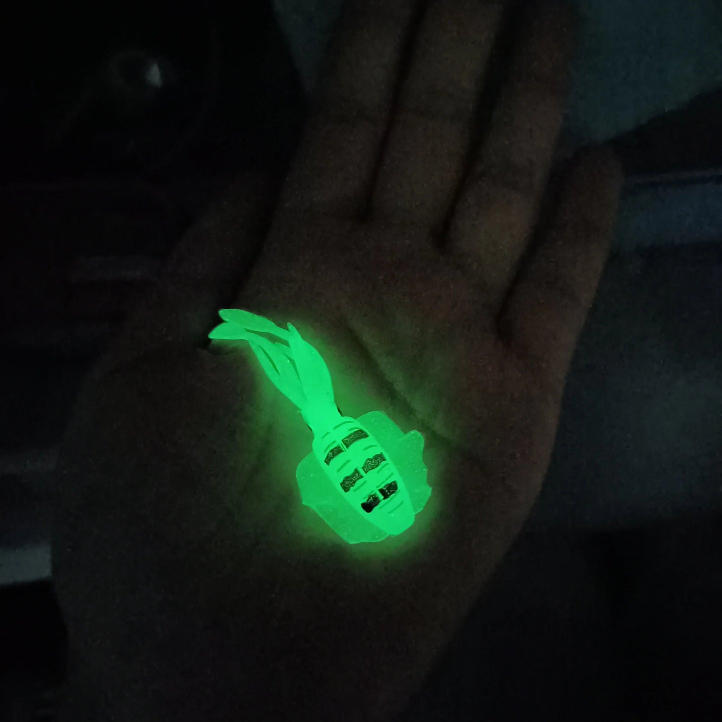 DUODUOYU 1 pièces Mini leurre de pêche au calmar souple 6 cm 2g gabarits de calmar UV lumineux pour leurre de pêche en eau douce appât Wobbler matériel de pêche