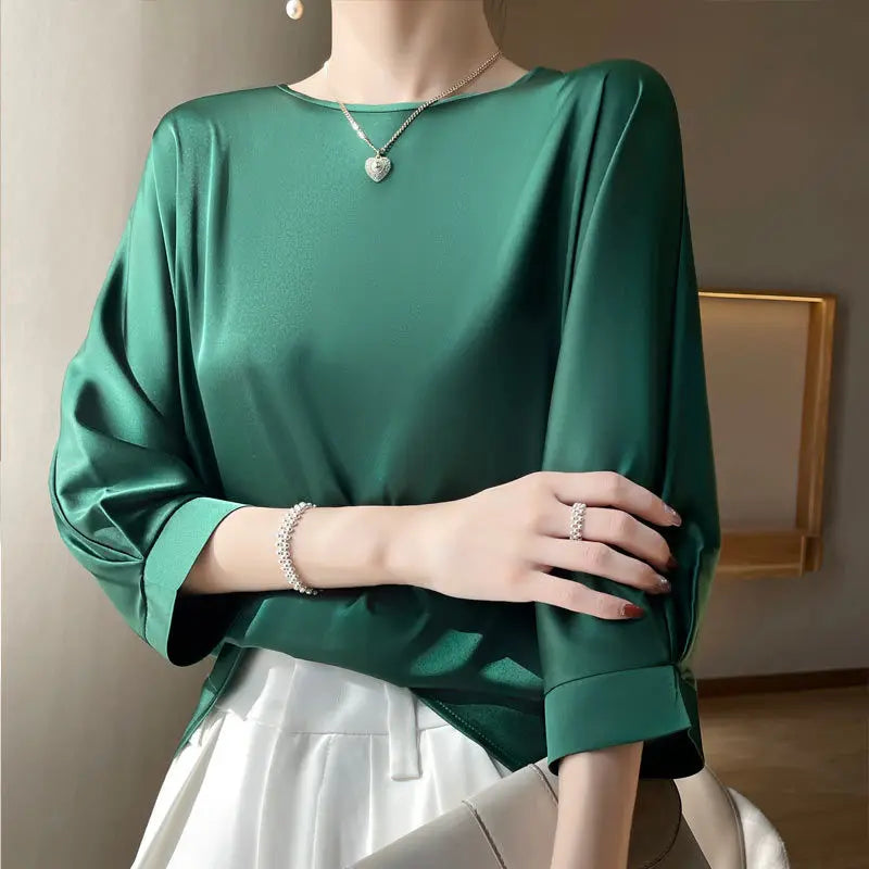 Nouveauté 2026 – T-shirt basique en satin de soie à manches courtes pour femme, col rond, coupe décontractée et légère, chemisier ample pour femme