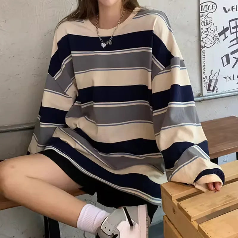 T-shirts pour femmes, vêtements féminins, sweat-shirt Y2K, mode quatre saisons 2026, tee-shirt à manches longues ample, t-shirt graphique rayé pour couple