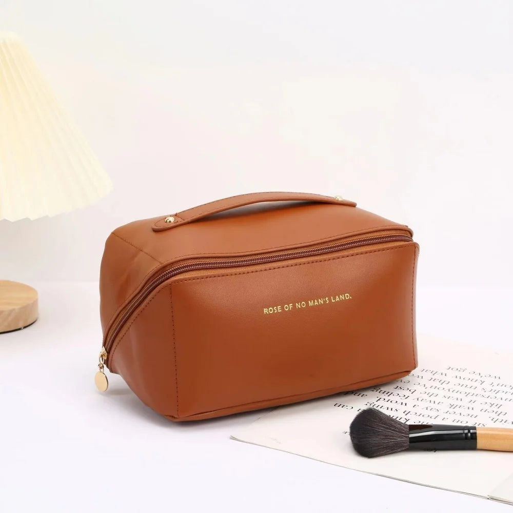 Portable Travel Cosmetic Storage Bag, Large Capacity Makeup Bag, Waterproof, Beauty and Skincare, Beauty Pillow, Toiletries Handbag