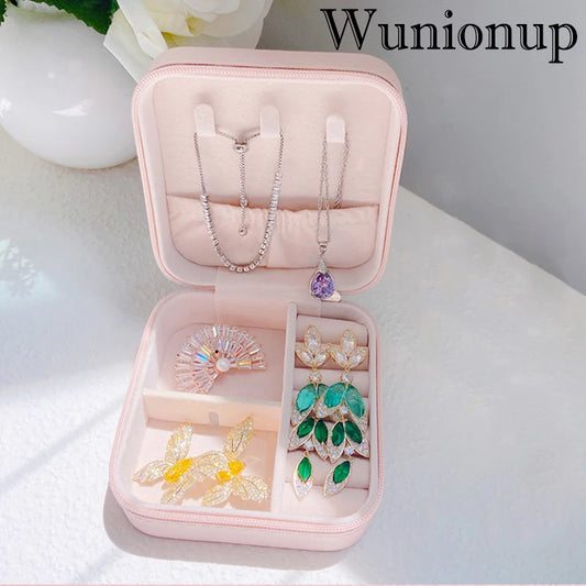 Wunionup – Portable Mini Travel Jewelry Case, PU Leather Jewelry Storage Box, Jewelry Organizer Holder for Girls and Women, Earrings, Necklaces