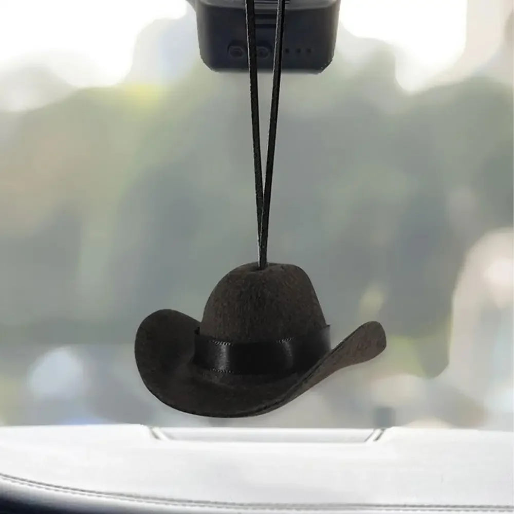 Ornement de voiture de chapeau de cowboy mignon – Décor pendentif en tissu pour femmes et hommes, accessoire intérieur automobile amusant pour voyage sur route