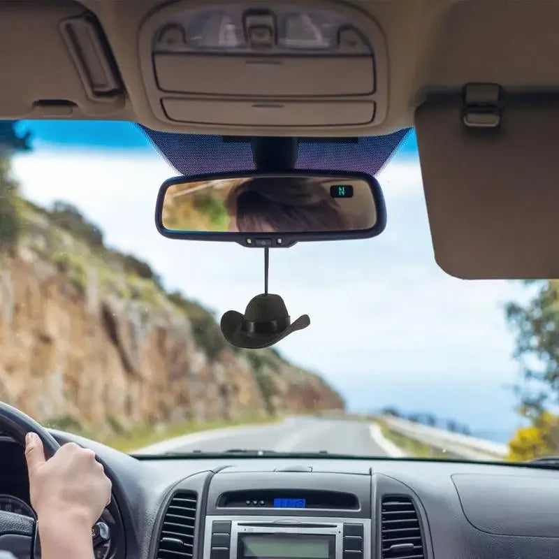 Chapeau de Cowboy mignon, ornement de voiture, pendentif en tissu, accessoire intérieur amusant pour voyage sur route pour femmes et hommes