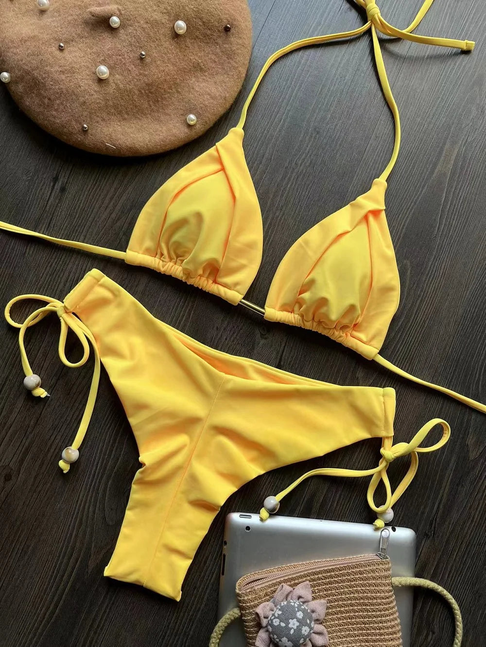 2025 nouveau Triangle Sexy maillot de bain pour femmes Bikinis brésiliens licou maillots de bain Push Up maillot de bain chaîne en métal plage Bikini ensemble