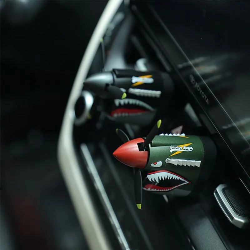 Nouveau diffuseur de parfum de voiture 2025, hélice créative, hommage aux classiques mécaniques, diffuseur unique et élégant
