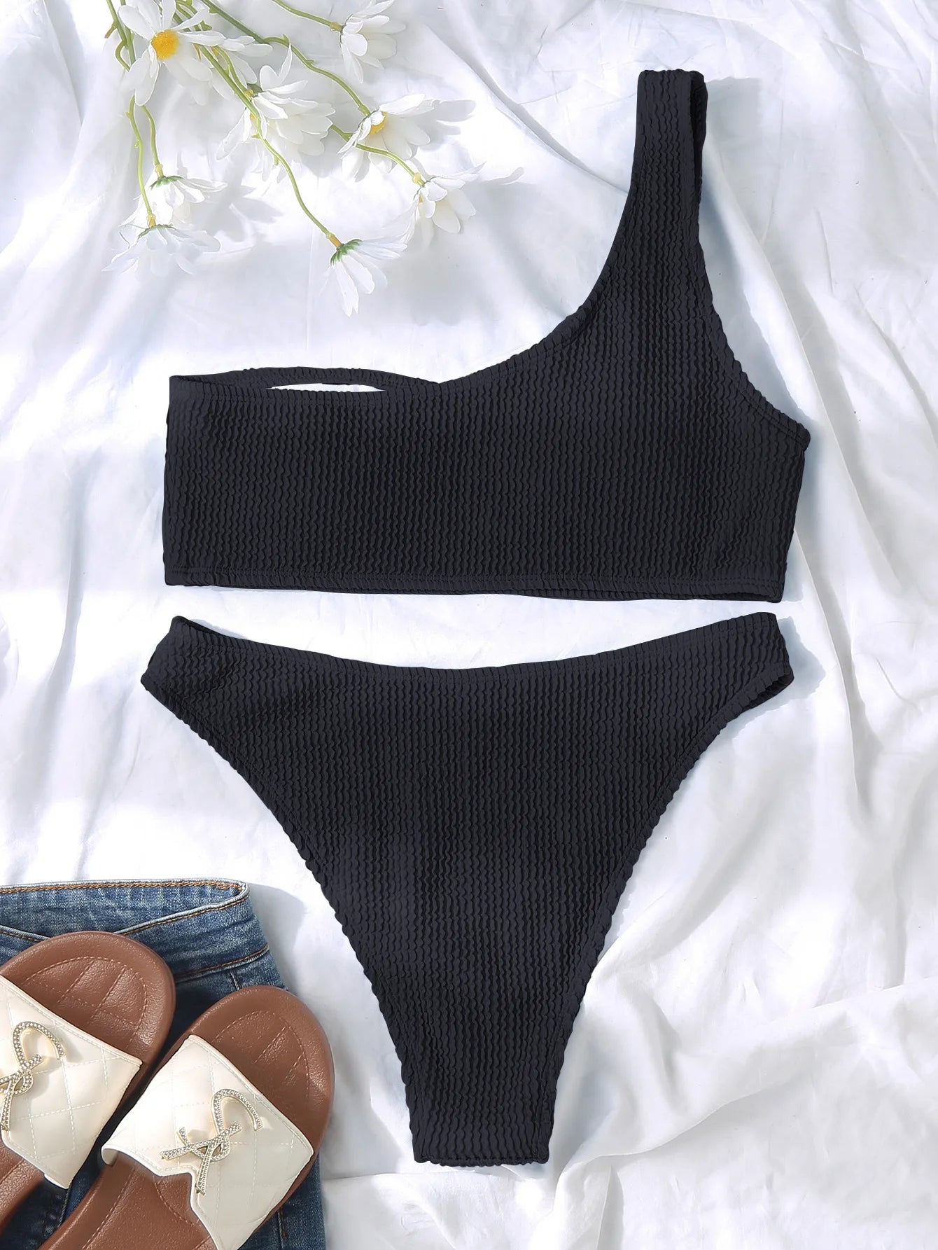 Une épaule Bikini texturé maillots de bain coupe haute maillot de bain solide maillot de bain femmes brésilien 2025 mode