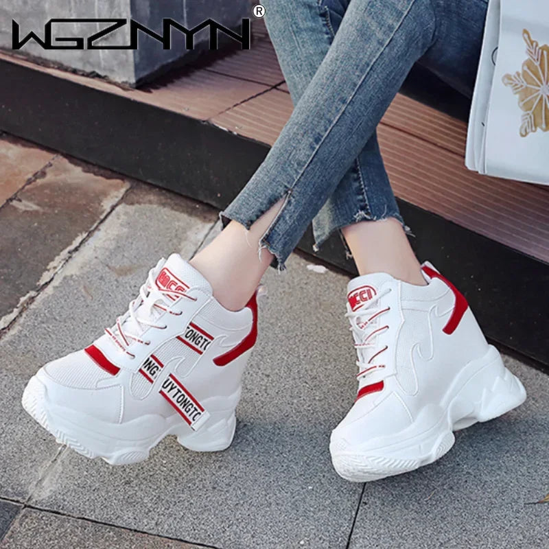 Baskets Montantes à Plateforme Femme — Bottes Sport & Panier