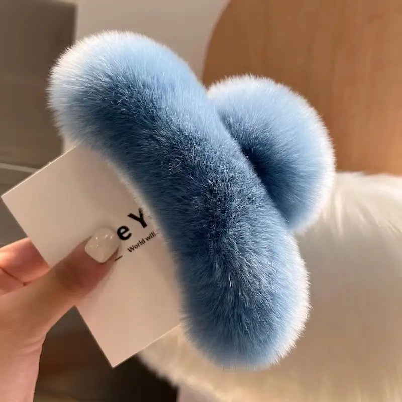 Grande pince en peluche avec une sensation haut de gamme, pince à cheveux poilue d'automne et d'hiver, tempérament féminin et coiffure, 1/2 pièces