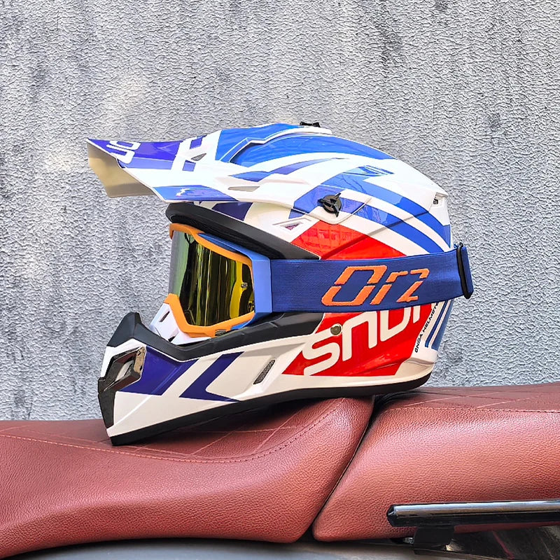 Casque moto adulte hors route — course classique, modulaire, homme et femme
