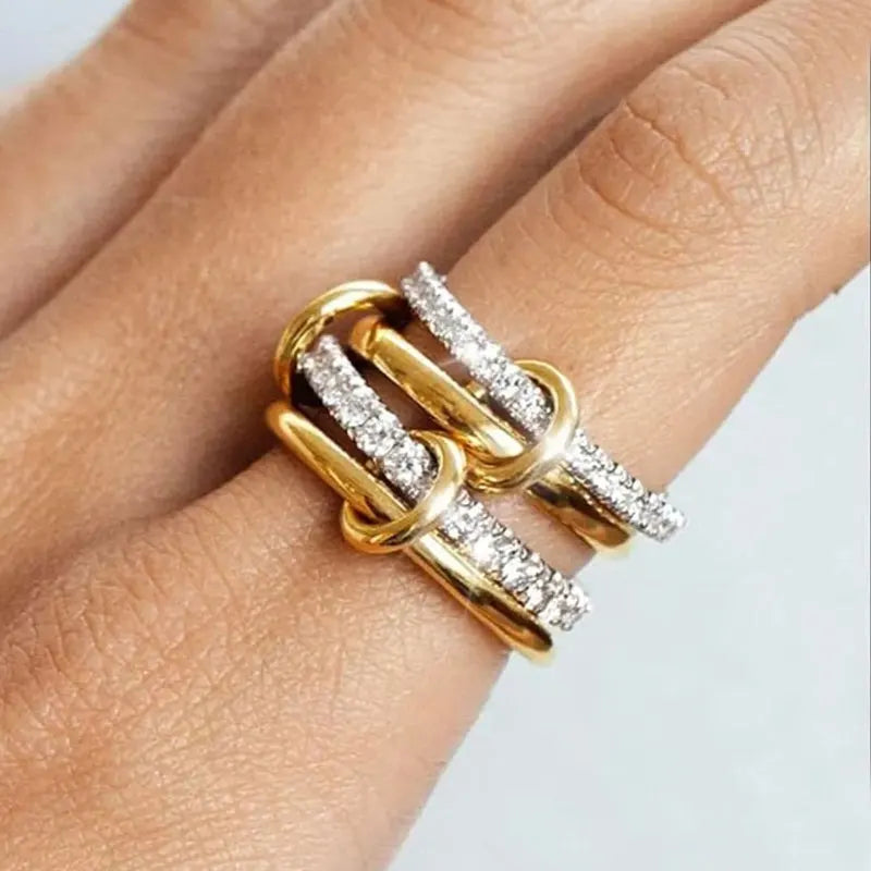 A Niche bicolored copper four-ring jewelry ring, hypoallergenic, Ins Style, stackable artifact, suitable for young women's jewelry