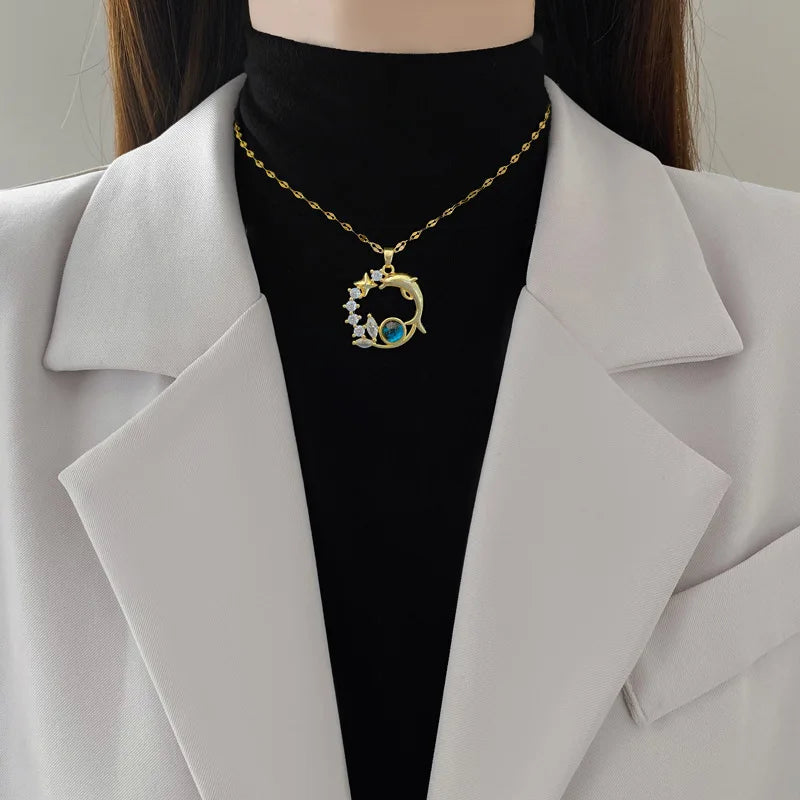 Collier planète ciel étoilé — étoile et lune, chaîne de clavicule polyvalente, acier inoxydable, femme