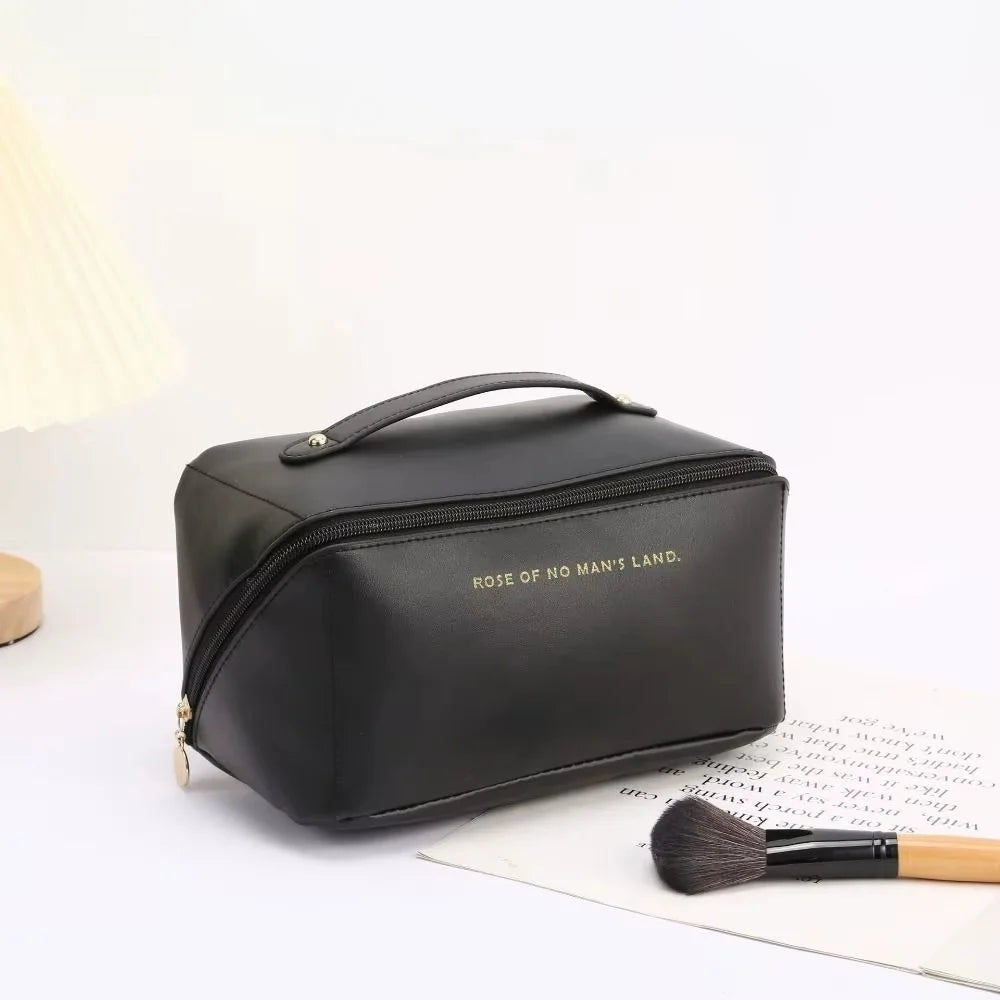 Portable Travel Cosmetic Storage Bag, Large Capacity Makeup Bag, Waterproof, Beauty and Skincare, Beauty Pillow, Toiletries Handbag