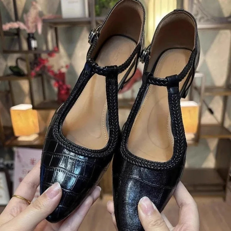 Designer high-heeled sandals pointy toe heel Women's Shoes 2025 trendy summer new thick pumps shallow buckle Women's Shoes